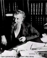 John Muir em seu escritório - cortesia de Sierra Club Colby Library John Muir em seu escritório - cortesia de Sierra Club Colby Library